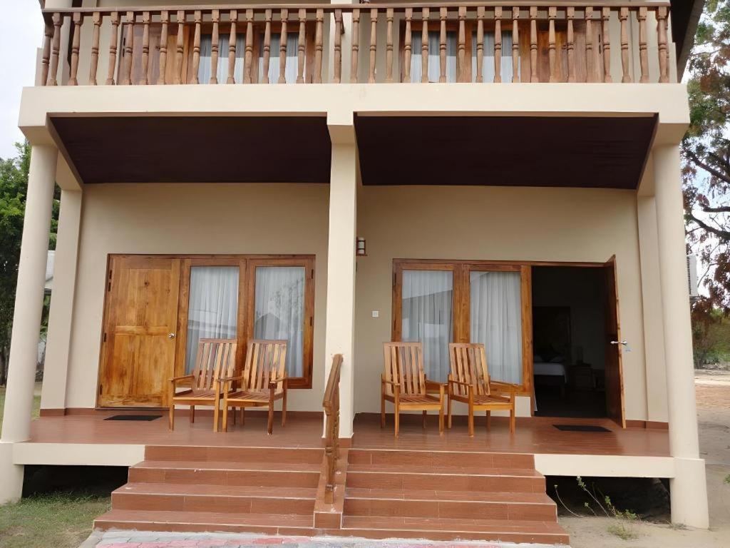 Naaval Hotel Batticaloa Exterior photo
